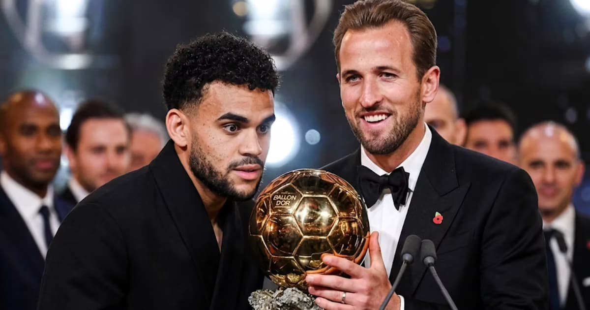 Rendido ante el premio: el curioso gesto de Luis Díaz con el Balón de Oro que sorprendió a Harry Kane