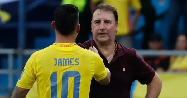 James Rodríguez con Néstor Lorenzo