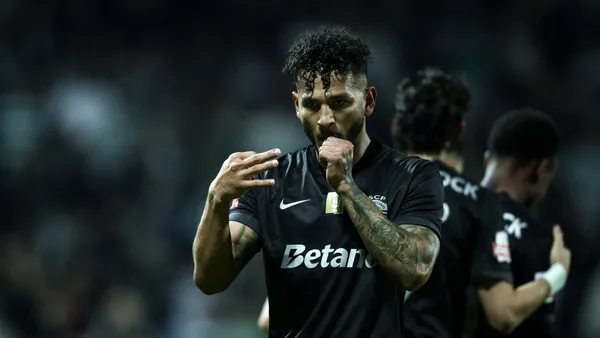 La buena calificación de la prensa portuguesa sobre el rendimiento de Luis Javier Suárez