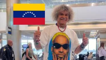 Carlos Valderrama en un aeropuerto