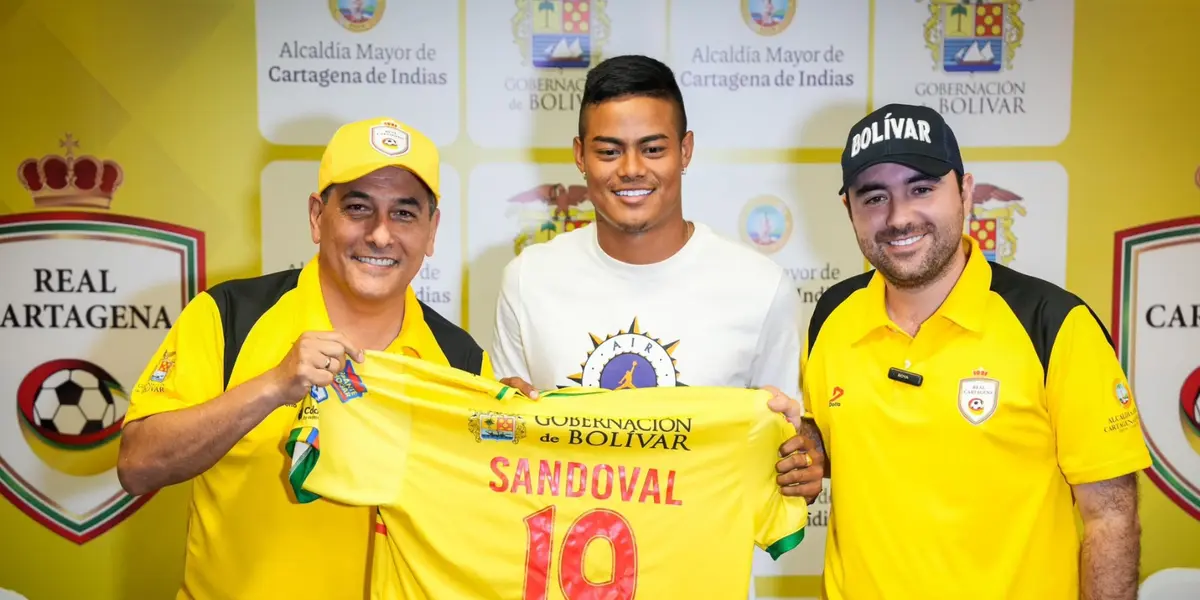El Chino Sandoval en su llegada al Real Cartagena