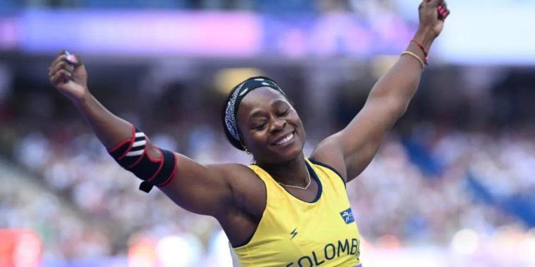 Flor Denis Ruíz en la final del lanzamiento de jabalina, así le fue en el Stade de France