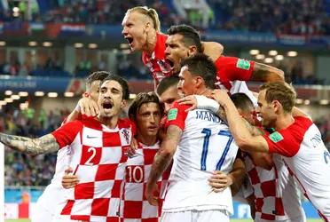 Fue una de las grandes figuras en el mundial de Rusia 2018. Pasó de ser el goleador de su equipo a ayudar al técnico croata en el banquillo. 