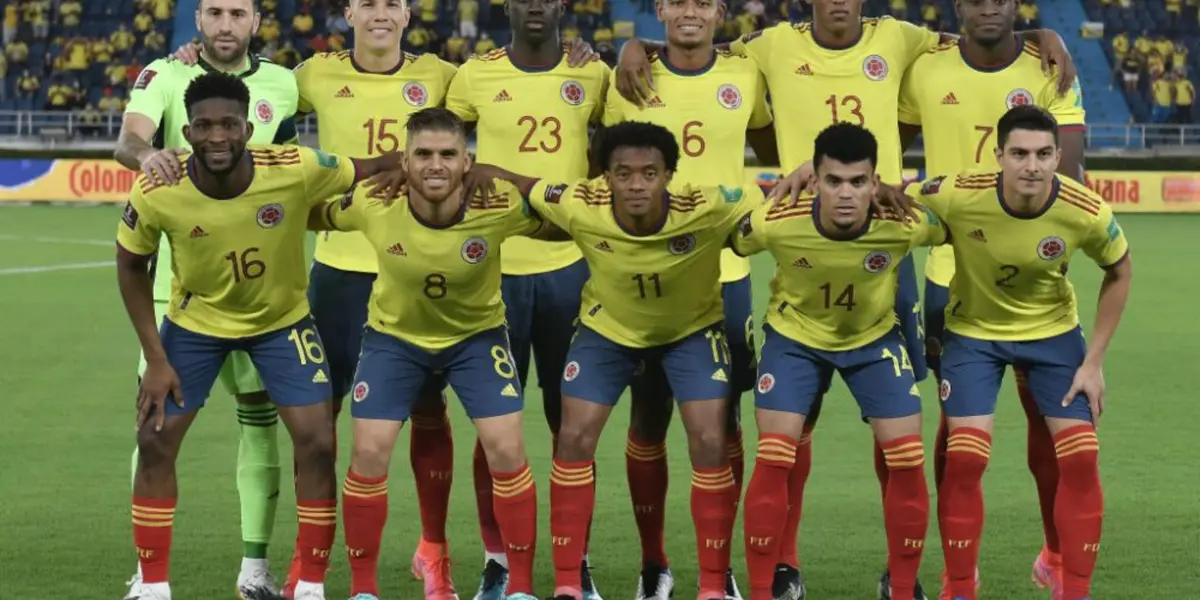 Hay 5 futbolistas colombianos que no merecen ser titulares y Reinaldo Rueda insiste en colocarlos desde el inicio. 