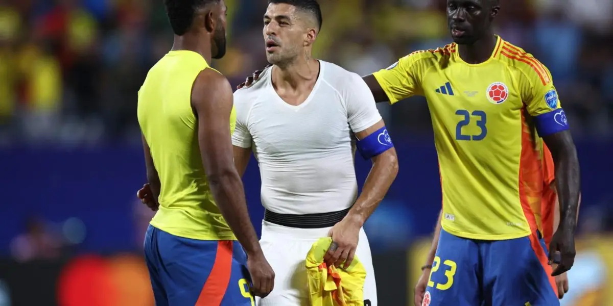 Luis Suárez increpa a Miguel Ángel Borja en el Uruguay vs Colombia (Fuente: El Tiempo)