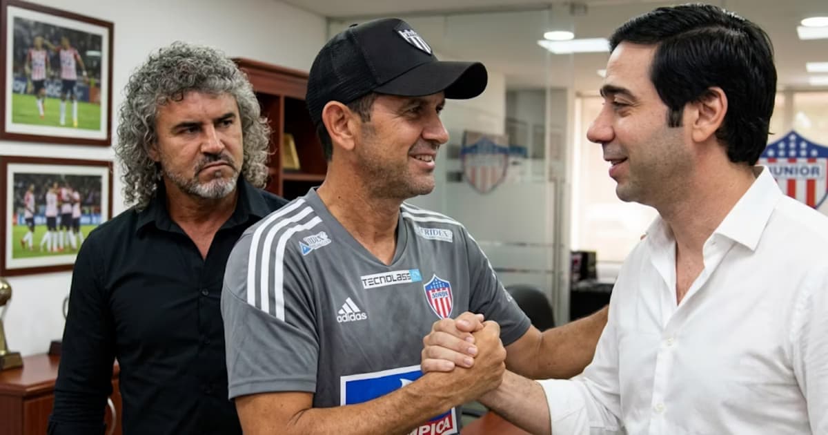 Arturo Reyes puede quitarle el puesto a Leonel Álvarez por una ventaja en Junior