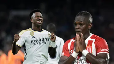 Edwuin Cetré con la camiseta de Estudiantes de La Plata y Vinícius Júnior con la camiseta del Real Madrid 