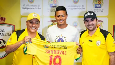 El Chino Sandoval en su llegada al Real Cartagena