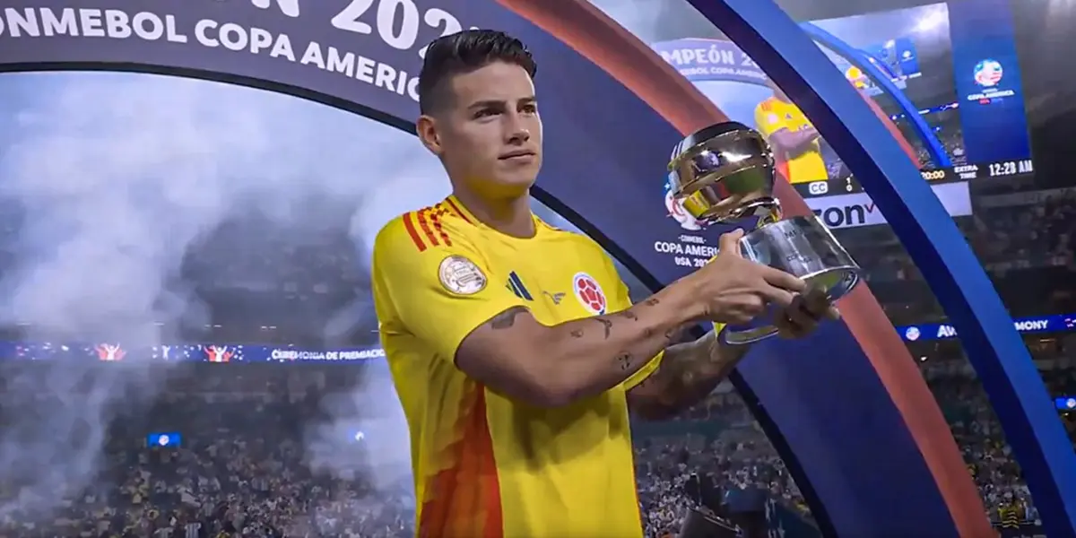 James Rodríguez recibiendo el premio al mejor jugador de la Copa América (Fuente: TyC Sports)